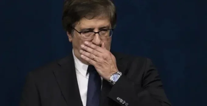 Gonet é criticado por não pedir prisão de dono do Banco Master; Mendonça rejeita pedido de mais prazo