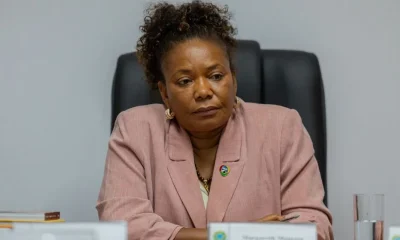 Ministra da Cultura em BH aponta 'deserto' cultural e anuncia retomada de políticas públicas