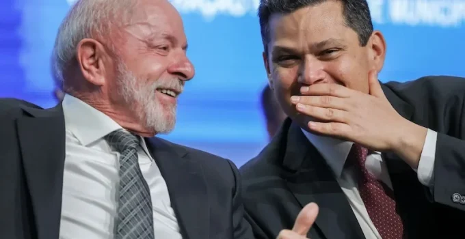 Alcolumbre adia CPI do Master e oposição busca brechas para investigação