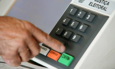 TSE inicia testes de segurança das urnas eletrônicas para 2026 com recorde de propostas
