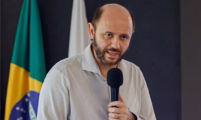 Minas Gerais implementa botão do pânico digital nas escolas para emergências graves