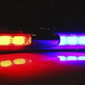 Dupla armada assalta moradores em residencial de Ipatinga e atira contra o chão