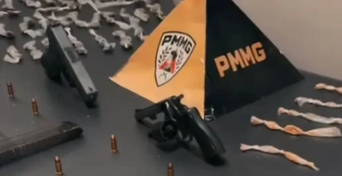 Operação Policial em Vespasiano Desmantela "Tribunais do Crime" e Prende Gerente do Tráfico