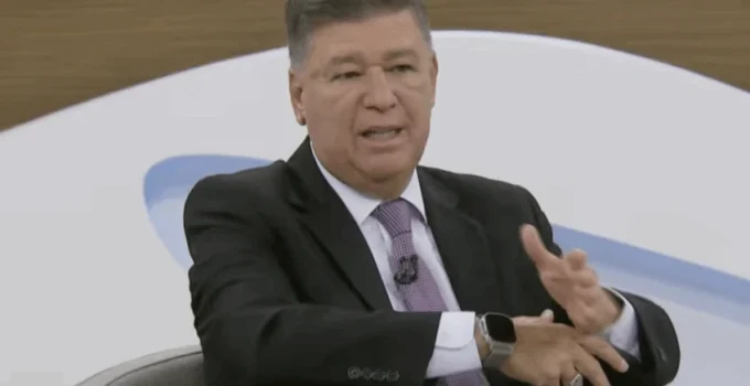 Presidente da CPMI do INSS alega que decisão do STF impediu análise de dados de Lulinha