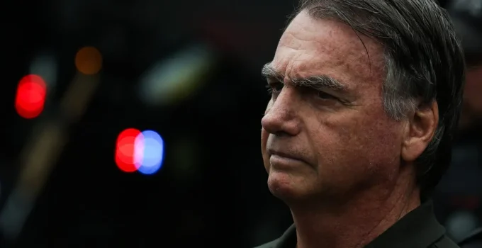 PL de Bolsonaro estima prisão domiciliar em julho, antes das convenções