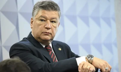 Dino manda Carlos Viana explicar R$ 3,6 milhões em emendas para fundação ligada à Lagoinha