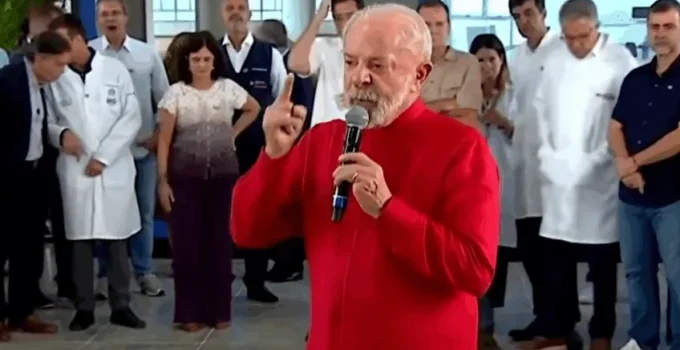 Lula anuncia recompra da Refinaria Landulpho Alves, vendida na gestão Bolsonaro