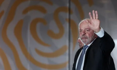 Lula pressiona PT a renovar bancada e busca rostos jovens para enfrentar o bolsonarismo