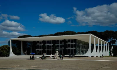 Seis ministros do STF receberam verbas acima do teto; Moraes lidera lista com R$ 1 milhão