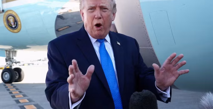 Trump afirma que Irã 'não tem mais líderes' e concorda em não ter armas nucleares após ataques dos EUA e Israel