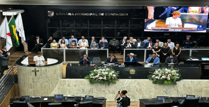 Ricardo Faria assume prefeitura de Contagem e promete dar continuidade ao trabalho de Marília Campos