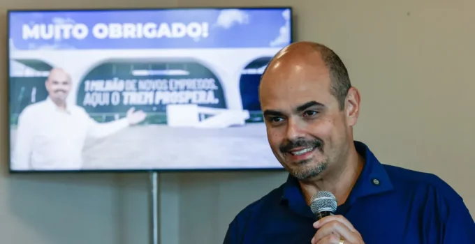 Colégio Tiradentes chega ao Vale do Aço: Escolas em Coronel Fabriciano e Caratinga serão transformadas