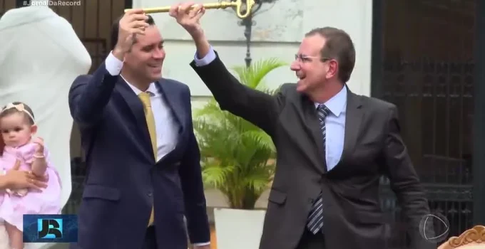 Caiado lança pré-candidatura à Presidência e promete anistia a Bolsonaro