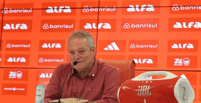Abel Braga pede desculpas após ofender gays e é denunciado ao STJD por técnico do Internacional