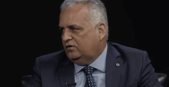 Alfredo Gaspar aciona STF e PGR contra Lindbergh Farias e Soraya Thronicke e pede cassação de mandatos