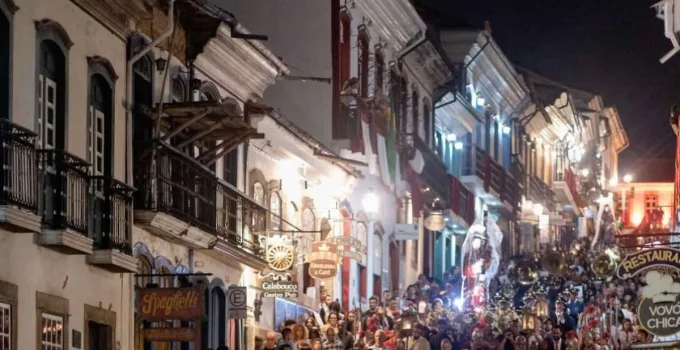 Semana Santa em Minas Gerais: Tradição, Fé e Cultura em Celebrações por Todo o Estado