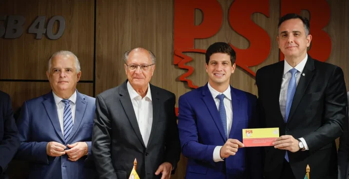 Rodrigo Pacheco se filia ao PSB em BH e promete romper com 'sucateamento da máquina pública' em Minas