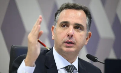 Rodrigo Pacheco se filia ao PSB e abre caminho para candidatura ao Governo de Minas, mas adia definição