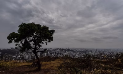 Defesa Civil de BH emite alerta: Sábado de feriado prolongado terá chuva e ventos fortes na capital