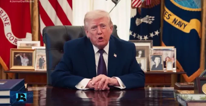 Trump ameaça destruir infraestrutura vital do Irã se estreito de Ormuz não for reaberto até terça-feira