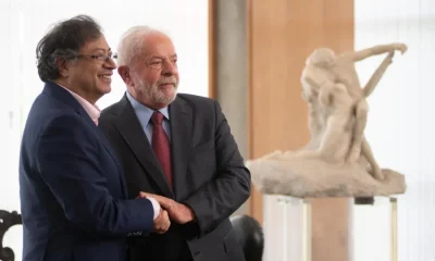 Petro propõe Pix para Colômbia após críticas dos EUA a sistema financeiro