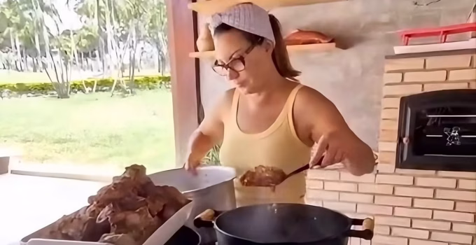 Oposição critica Lula e Janja por vídeo de preparo de carne de paca na Páscoa
