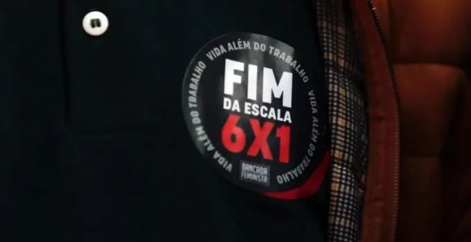 Planalto Contradiz Arthur Lira e Sinaliza que Estuda Urgência para Fim da Escala 6x1