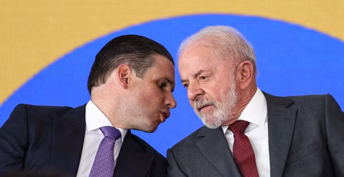 Governo nega recuo e afirma que enviará PL para extinguir escala 6x1 após declarações de Arthur Lira