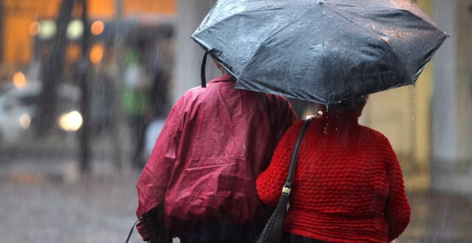 BH acorda com frio intenso: sensação térmica chega a 5ºC em pontos altos da capital neste sábado